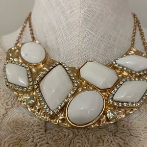 Exquisite white & faux diamond cluster statement necklace trimmed in gold